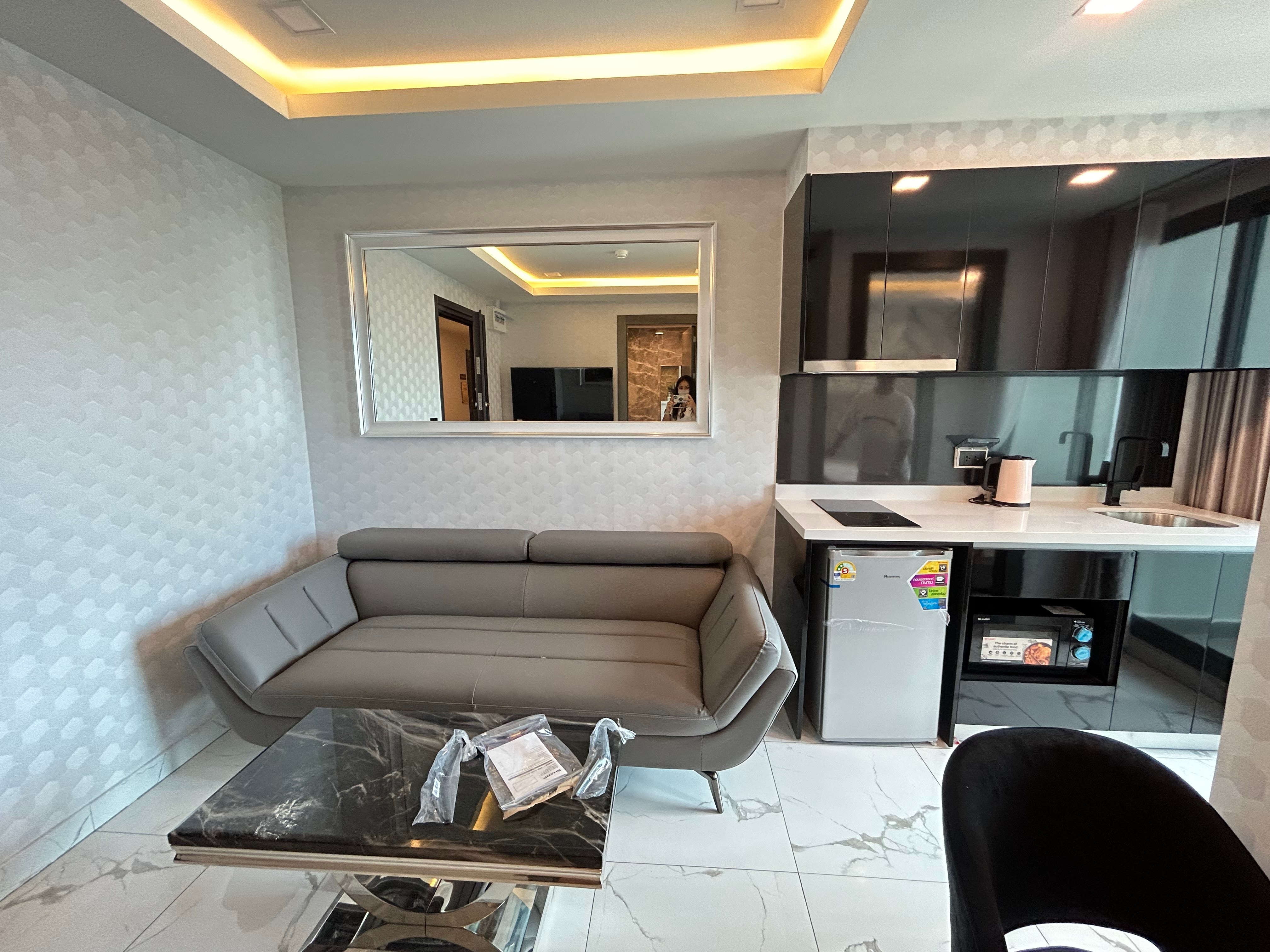 1 Bedroom Condo For Rent in Central Area photo 18