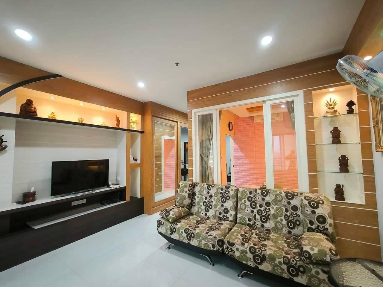 Ocean View 1 Bedroom Condo in Jomtien - View Talay 8 photo 15