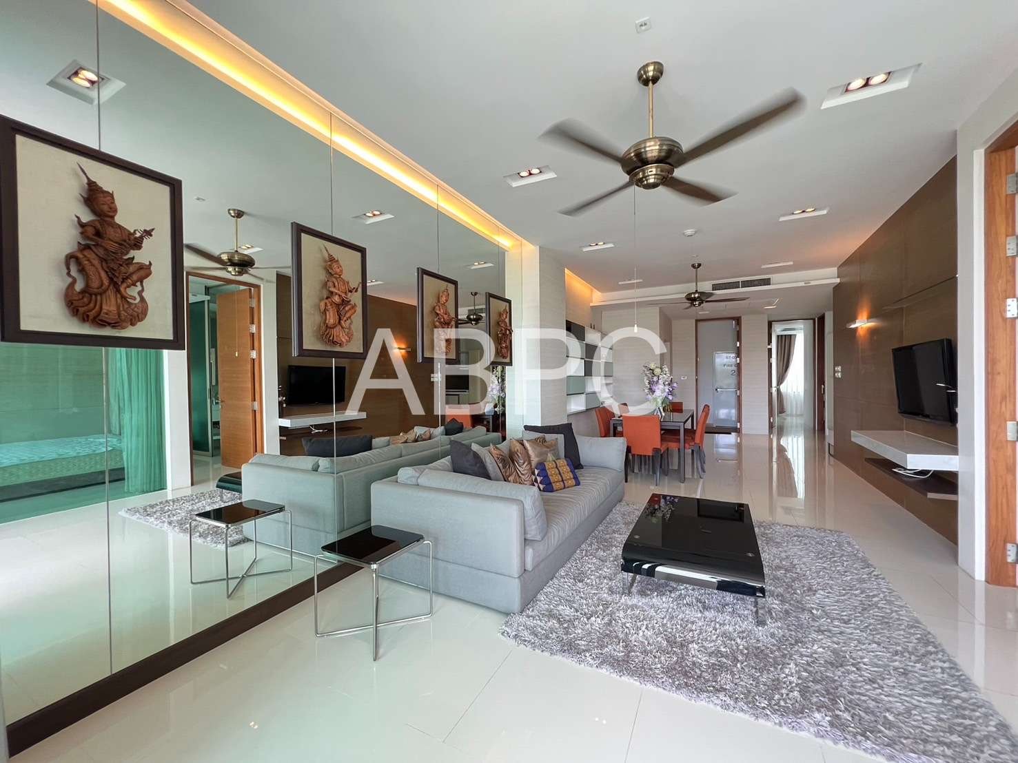 Ocean & Temple View 2 Bed 2 Bath In Wongamat photo 18