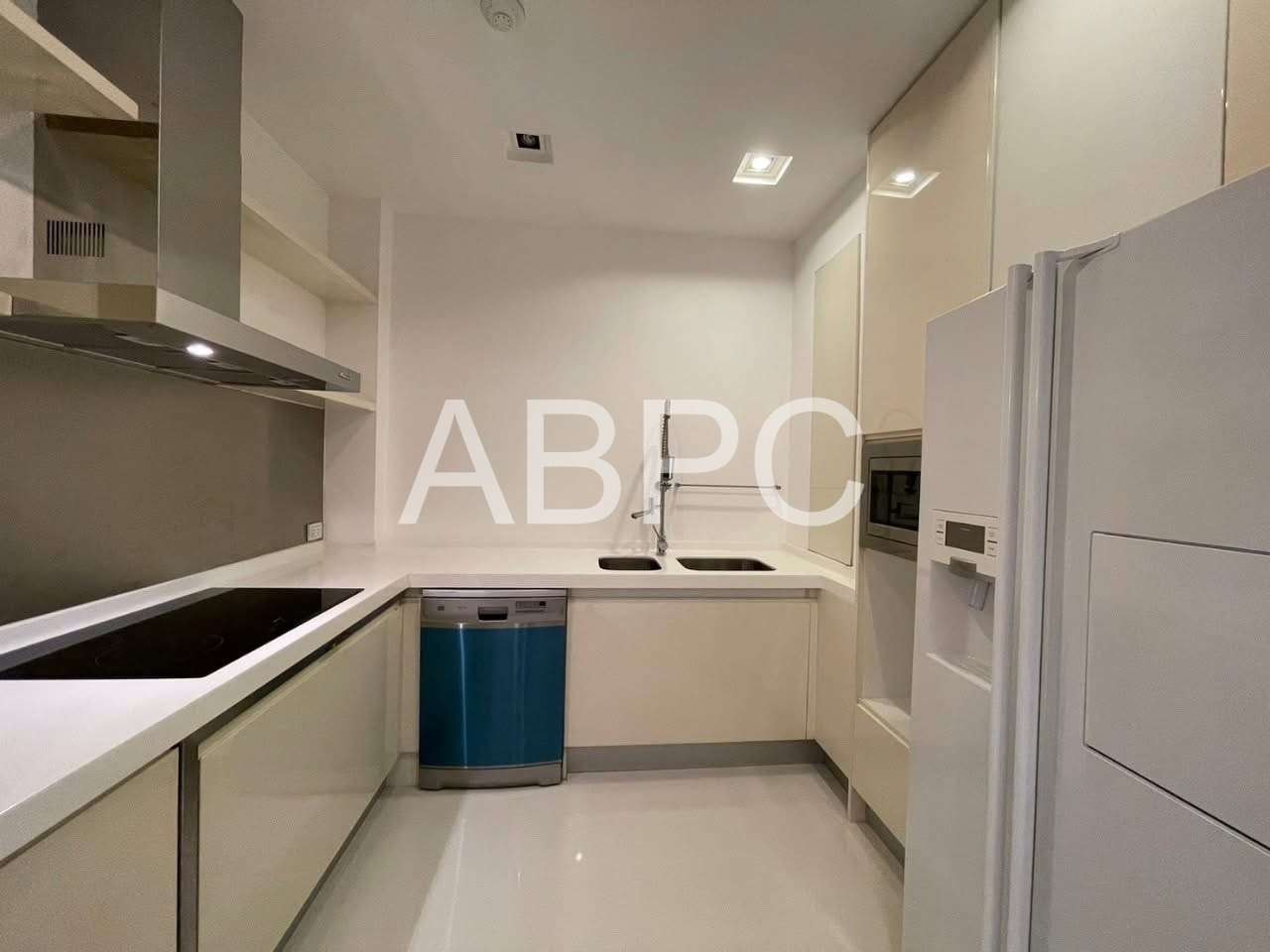 Ocean & Temple View 2 Bed 2 Bath In Wongamat photo 6