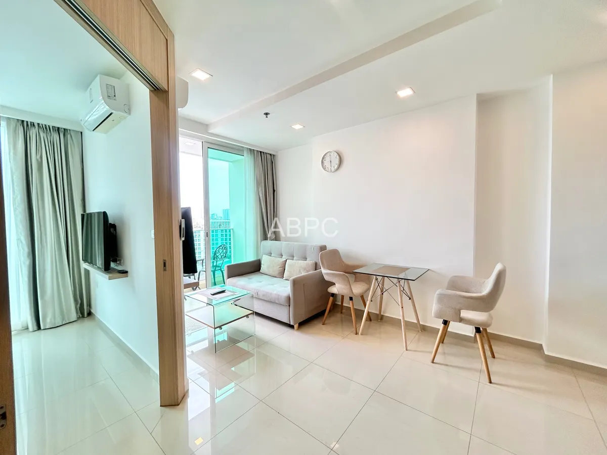 Just In 1 Bedroom Condo In Central Pattaya For Rent photo 3