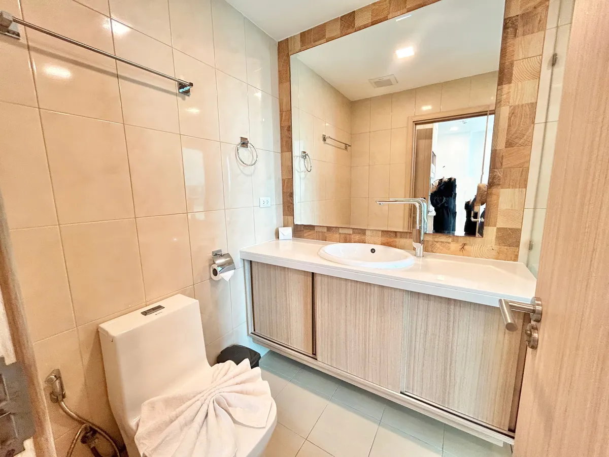 Just In 1 Bedroom Condo In Central Pattaya For Rent photo 9