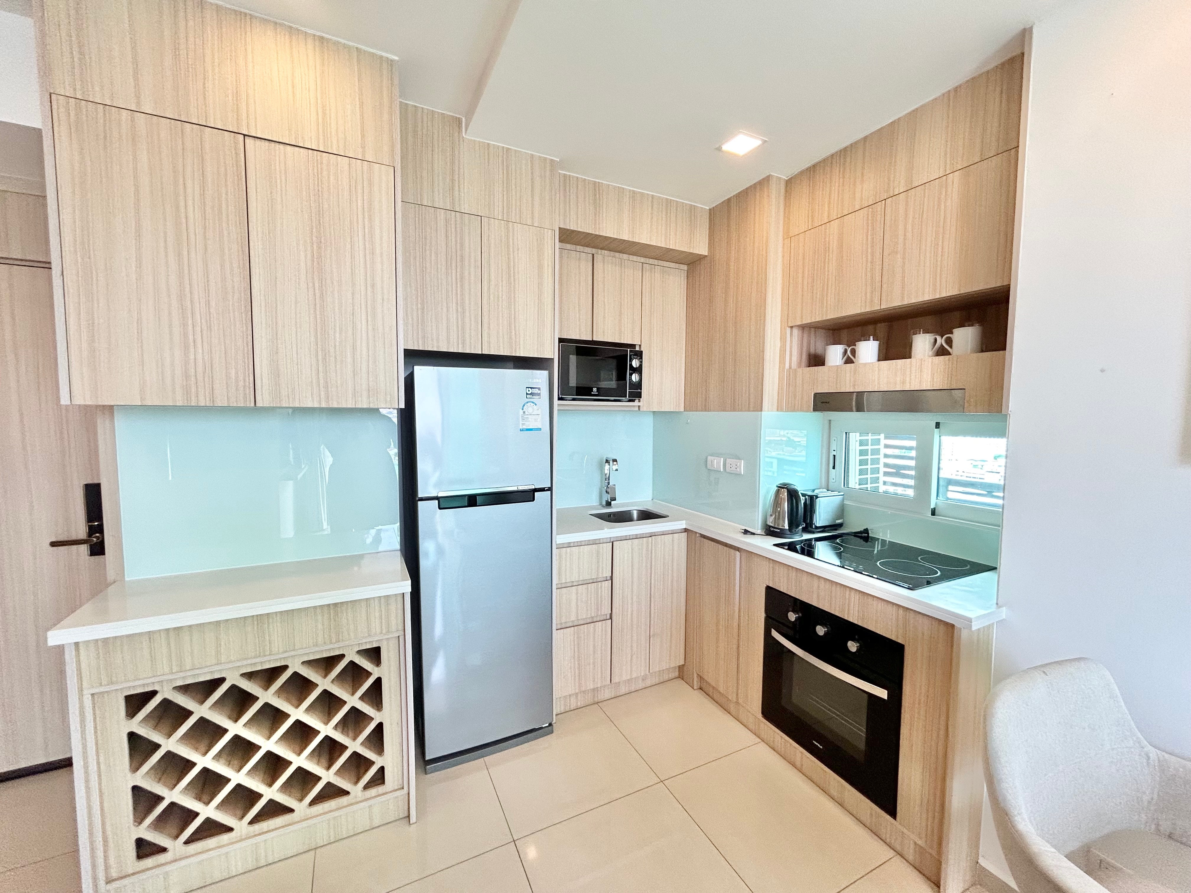 Large 1 bedroom Condo For Rent in Central Pattaya photo 17