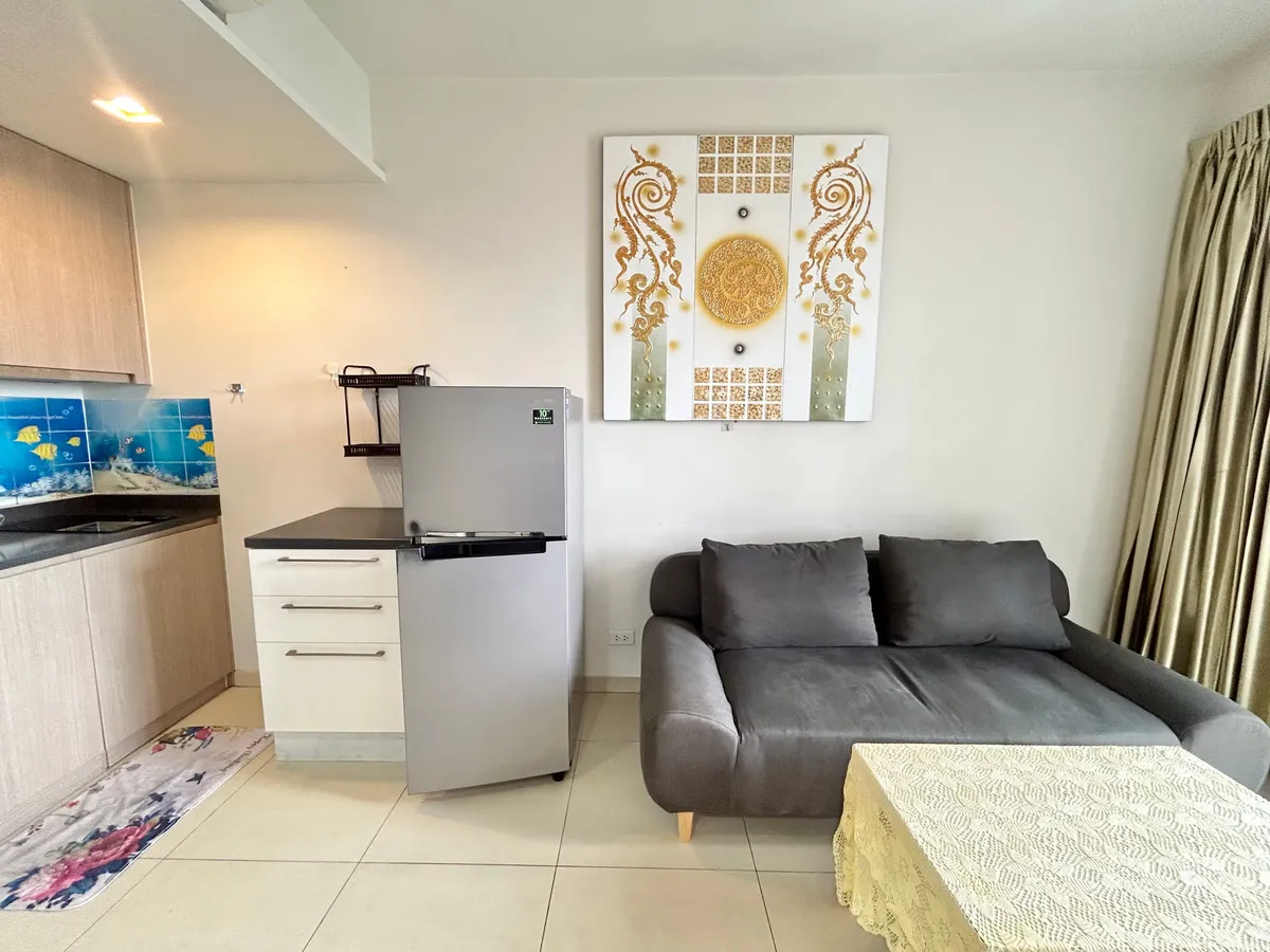1 Bedroom Condo For Rent photo 16