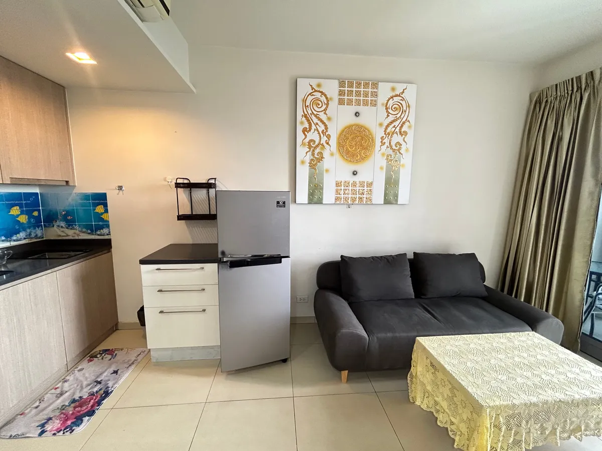1 Bedroom Condo For Rent photo 18