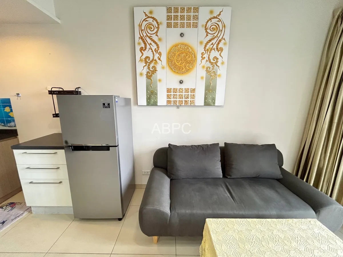 1 Bedroom Condo For Rent photo 8