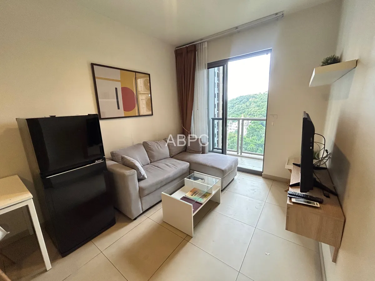 1 Bedroom For Rent photo 6