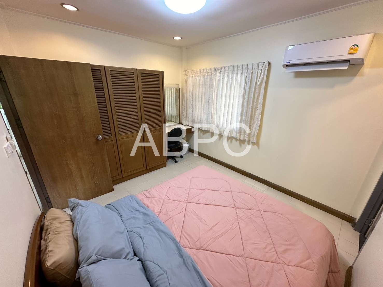 4 Bedrooms 5 Bathroom in Na jomtion photo 8