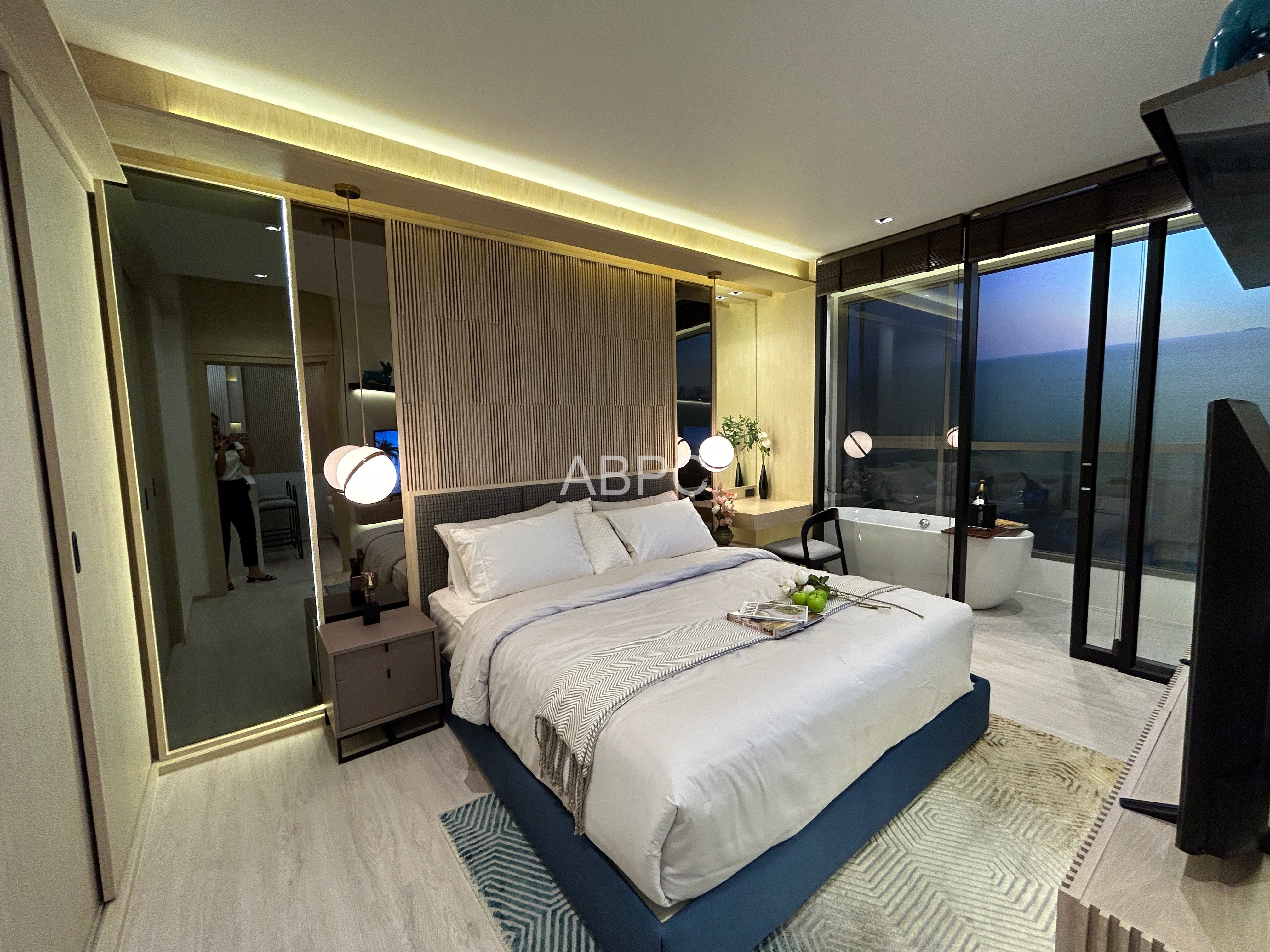 Ocean View 1 Bedroom Condo In Jomtien For Sale photo 3
