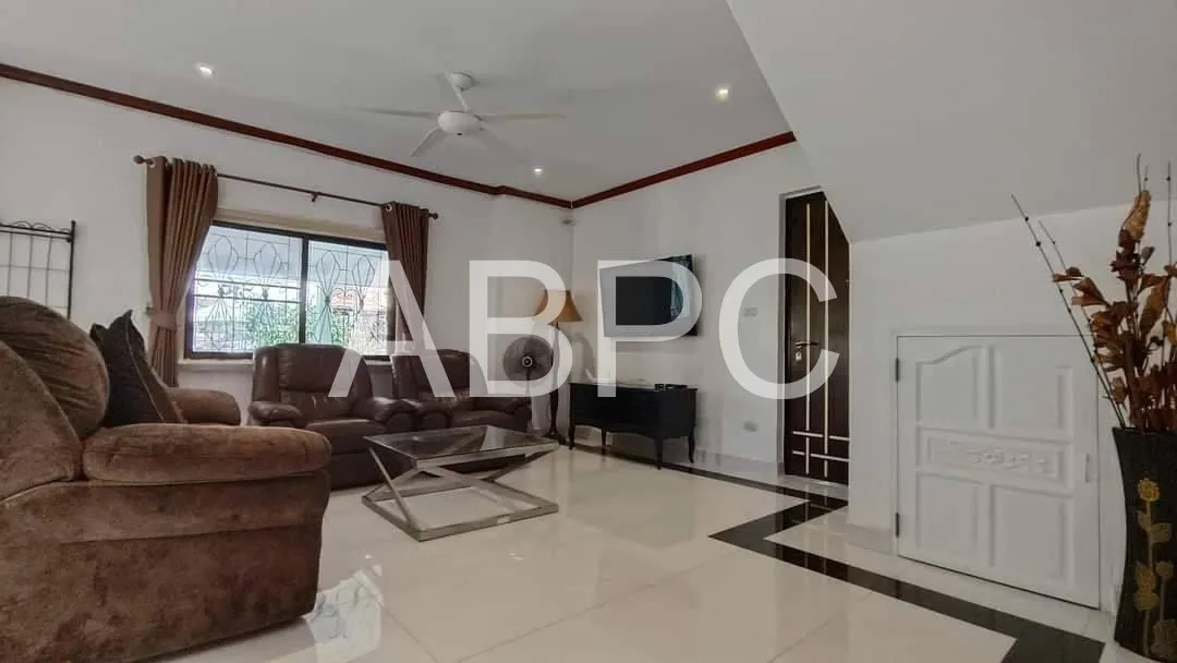 Just In 4 Bedroom House For Rent photo 5