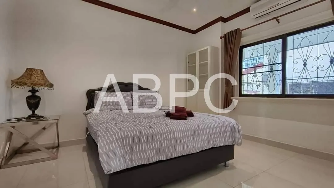 Just In 4 Bedroom House For Rent photo 8