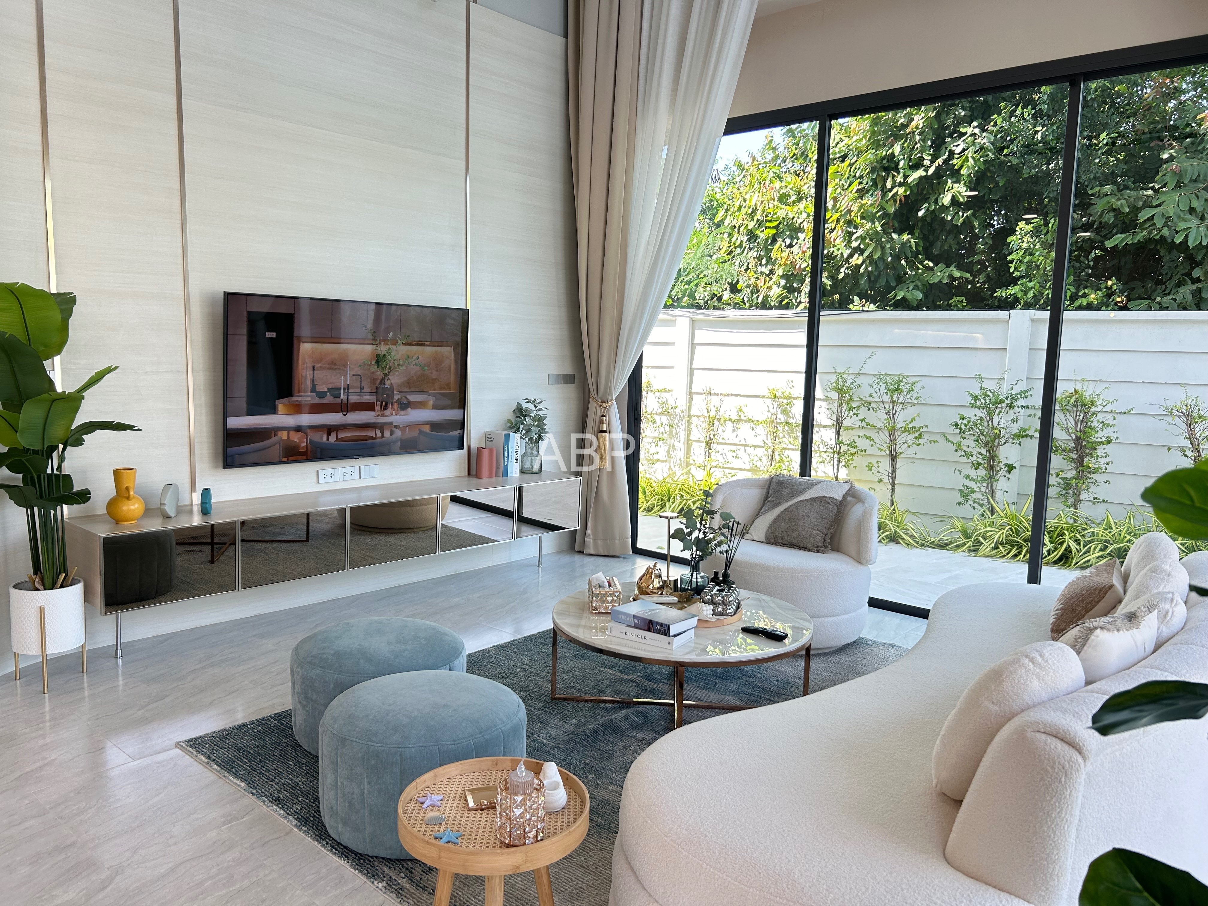 Pool Villa inEast Pattaya For Sale photo 3