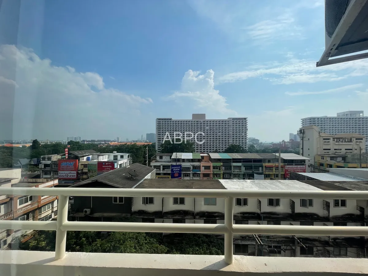 Studio 1 Bathroom View Talay 1 photo 12