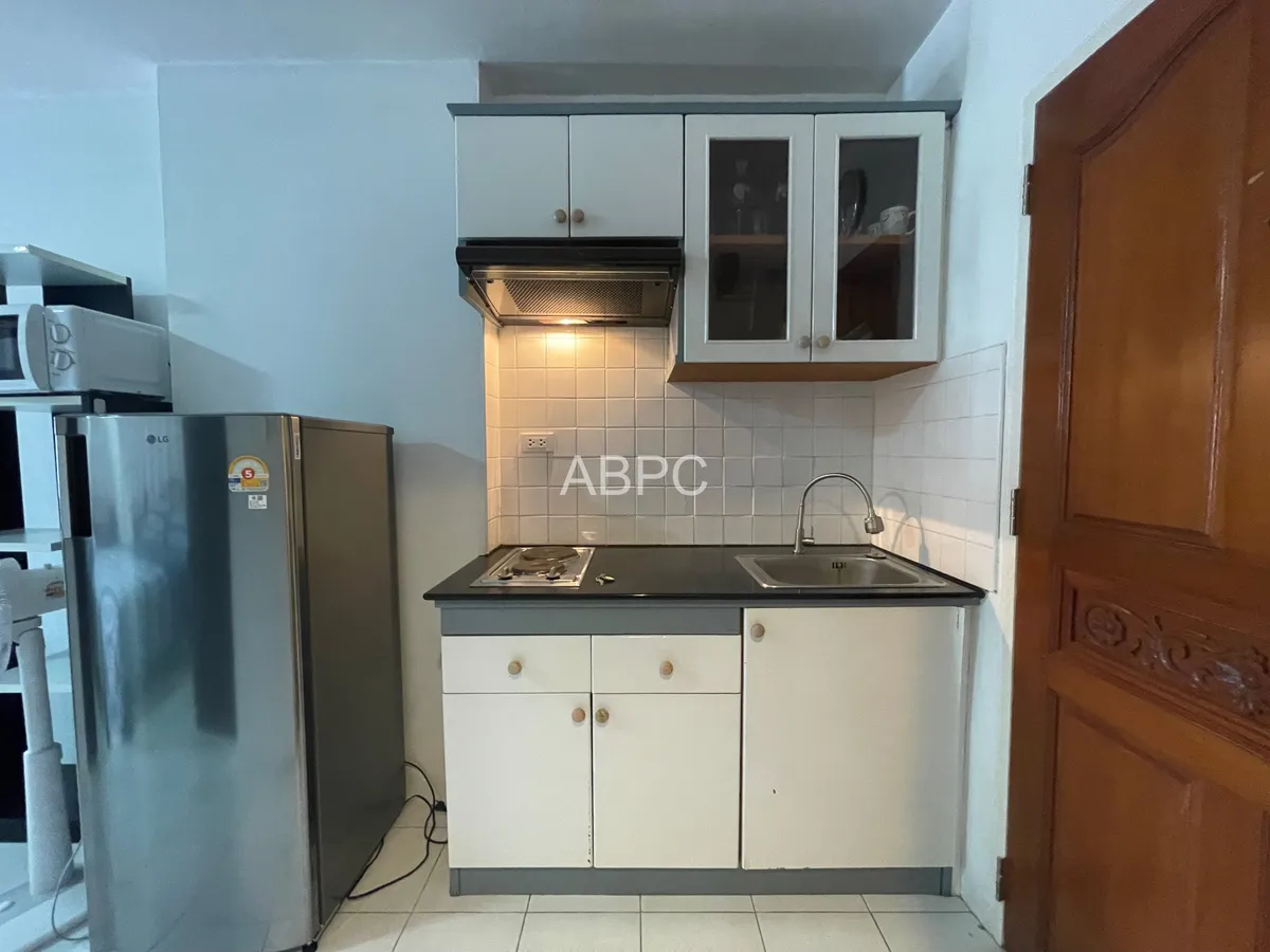 Studio 1 Bathroom View Talay 1 photo 6