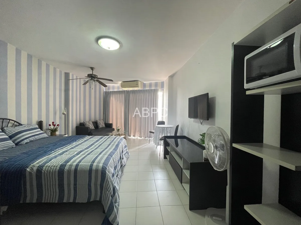 Studio 1 Bathroom View Talay 1 photo 9