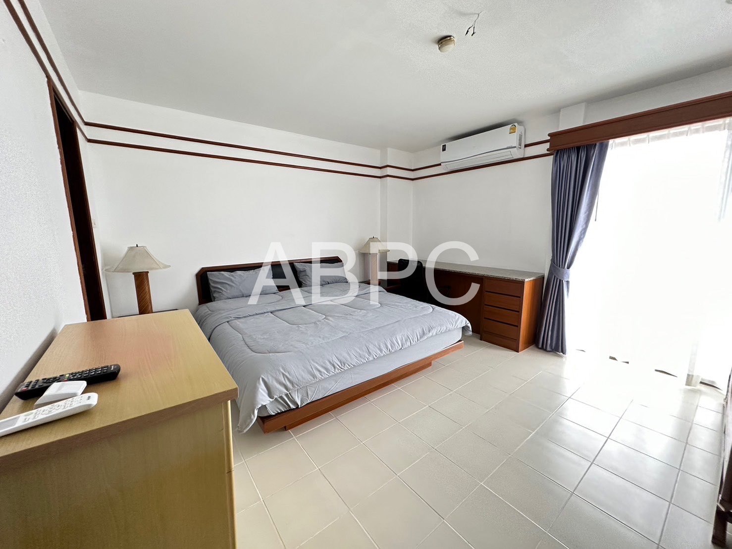 Pool View Studio Condo In Central Pattaya photo 9