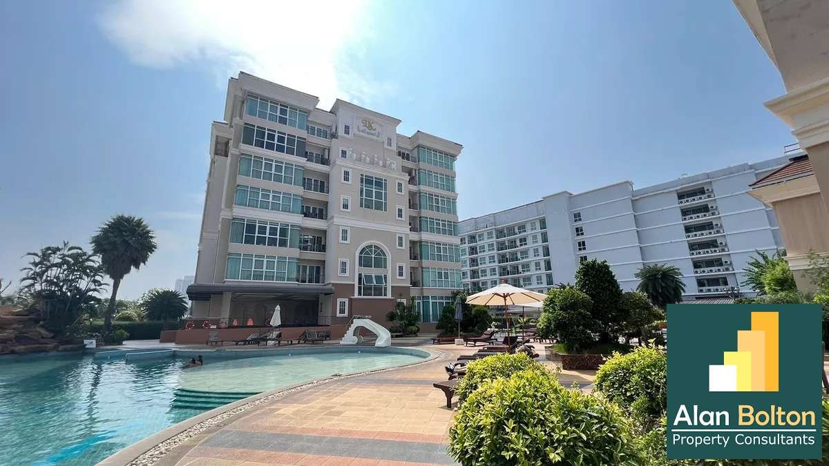Luxury Duplex Penthouse 3 Bedrooms 4 bathrooms in Central Pattaya photo 2