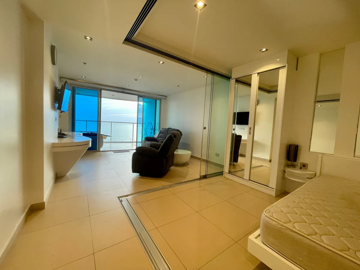 1 Bedroom in Sands Condominium photo 13
