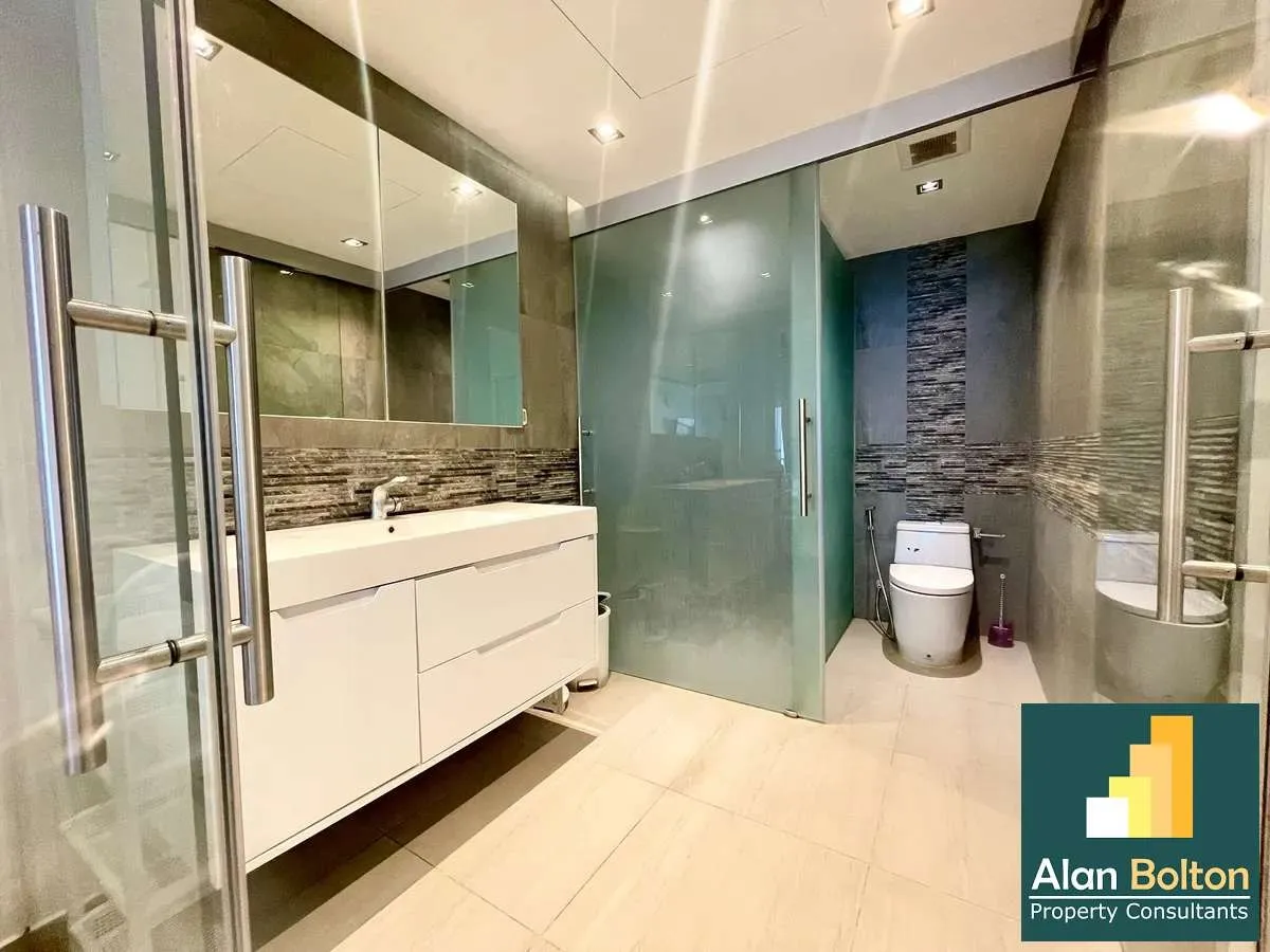 1 Bedroom in Sands Condominium photo 7