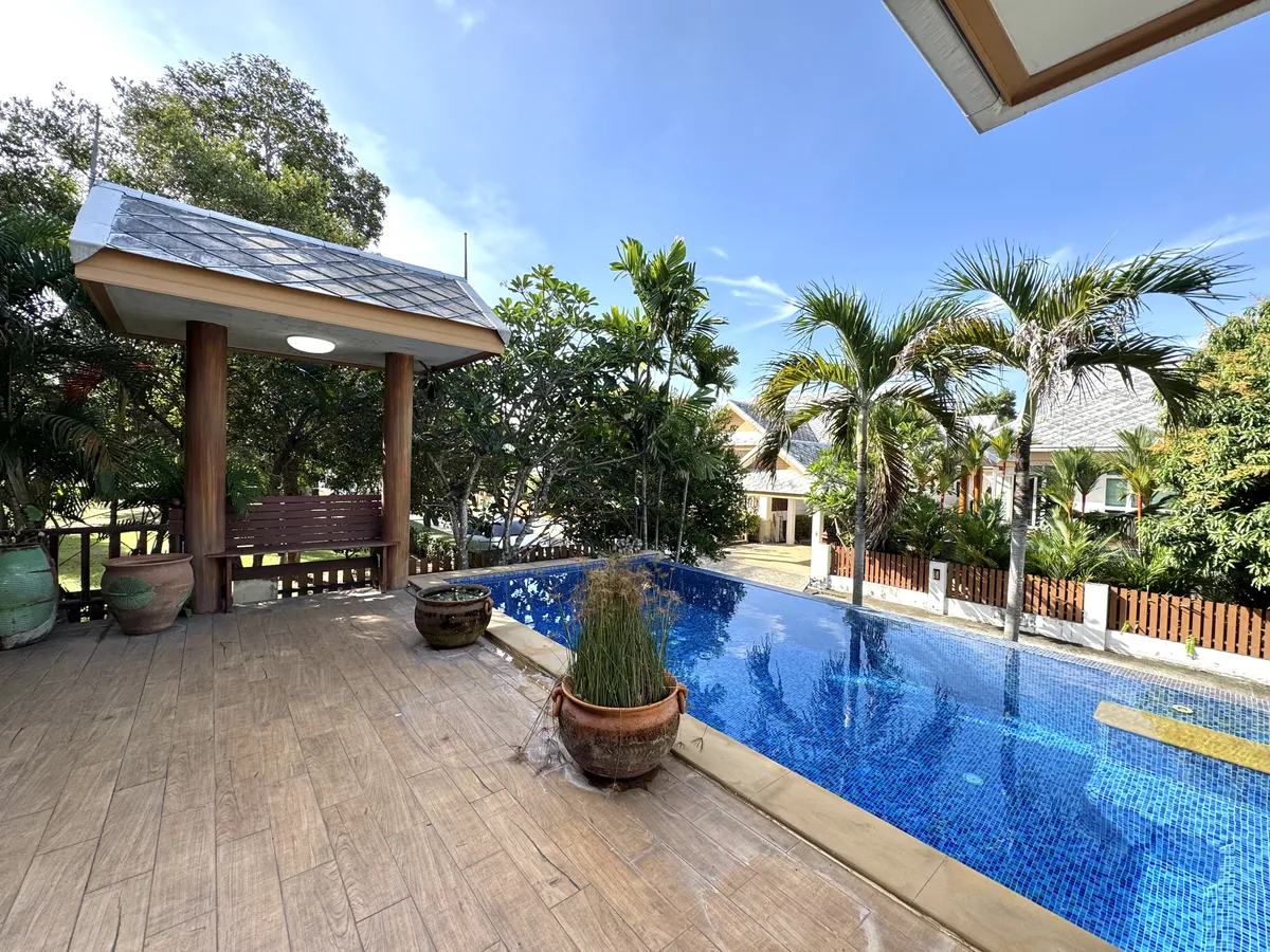 3 Bedroom 2 Bathroom in East Pattaya photo 18