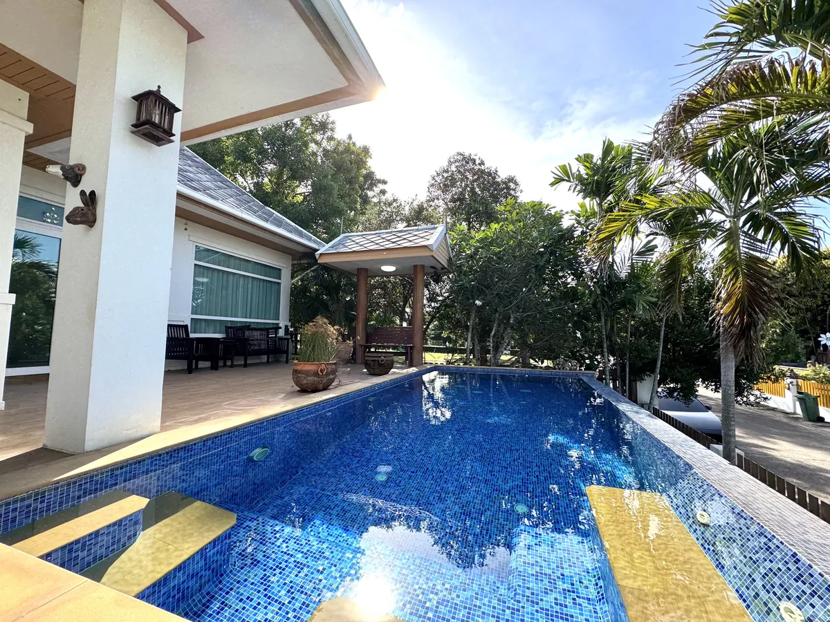 3 Bedroom 2 Bathroom in East Pattaya photo 20