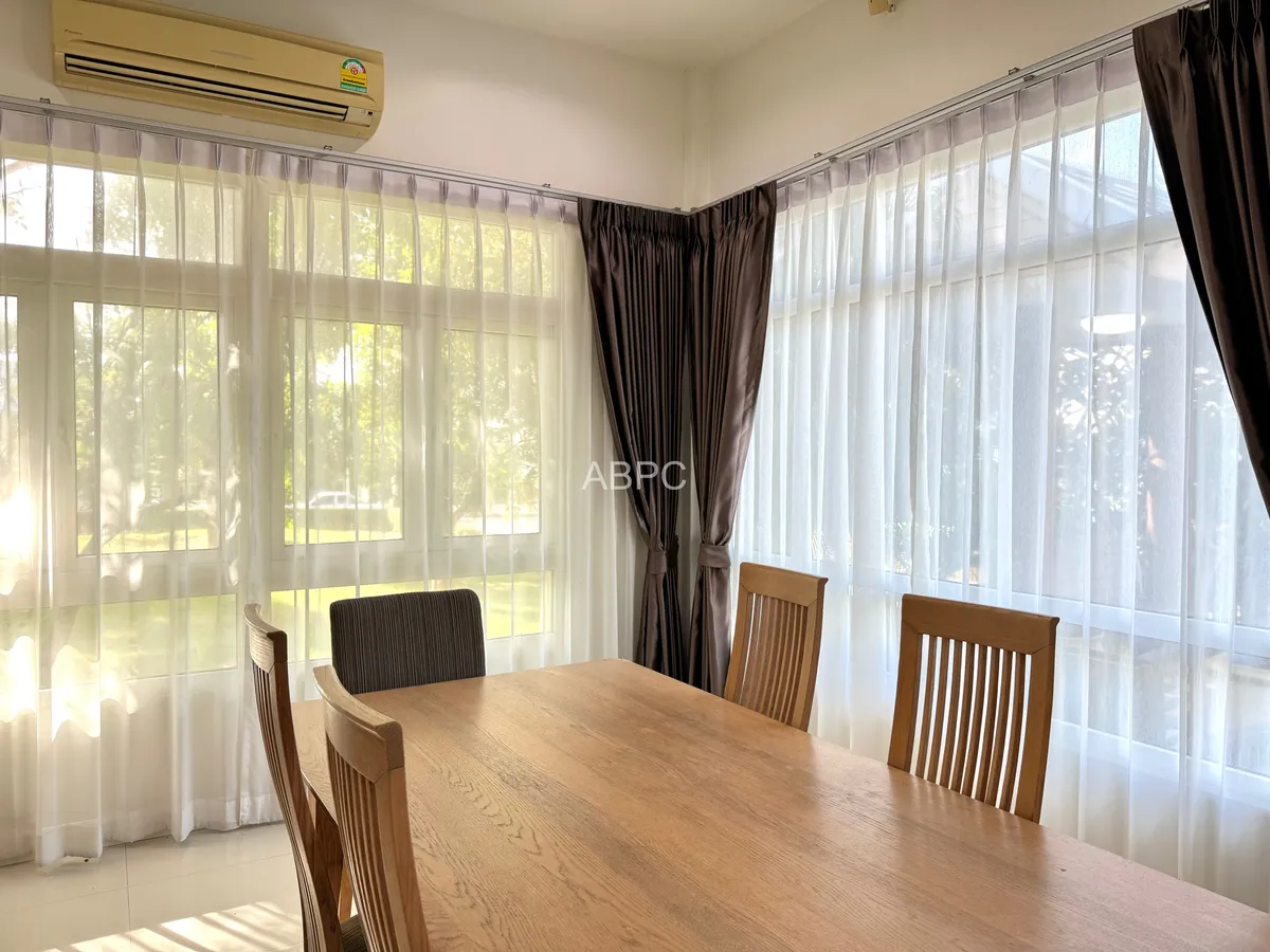 3 Bedroom 2 Bathroom in East Pattaya photo 9