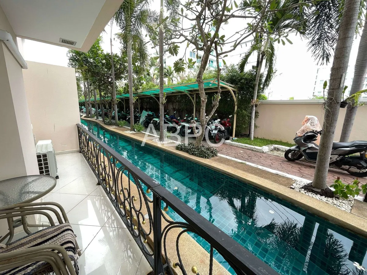 Pool Access 1 Bed 1 Bath Condo In Jomtien