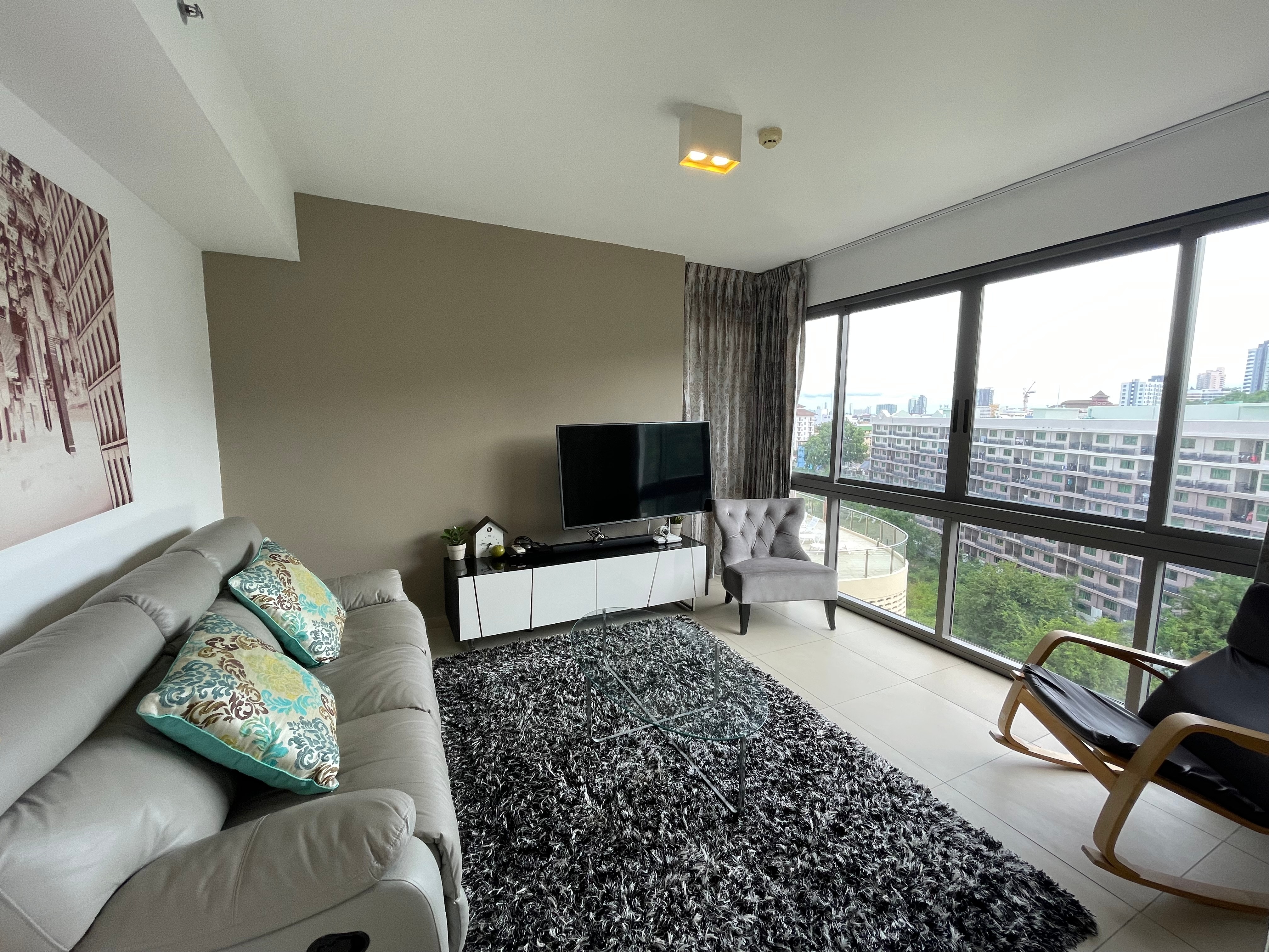 2 Bedroom 2 Bathroom Condo Close To Walking Street in South Pattaya photo 13