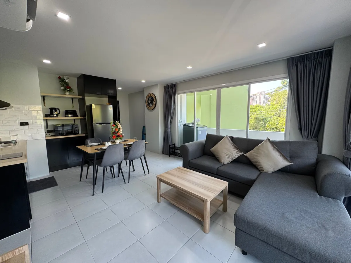 Just IN and Just Renovated. 1 Bed Condo in Wongamat photo 18