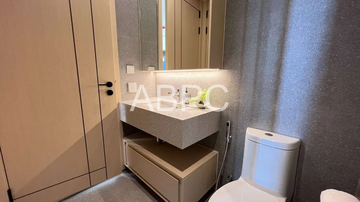 Studio 1 Bathroom in Wongamart photo 4