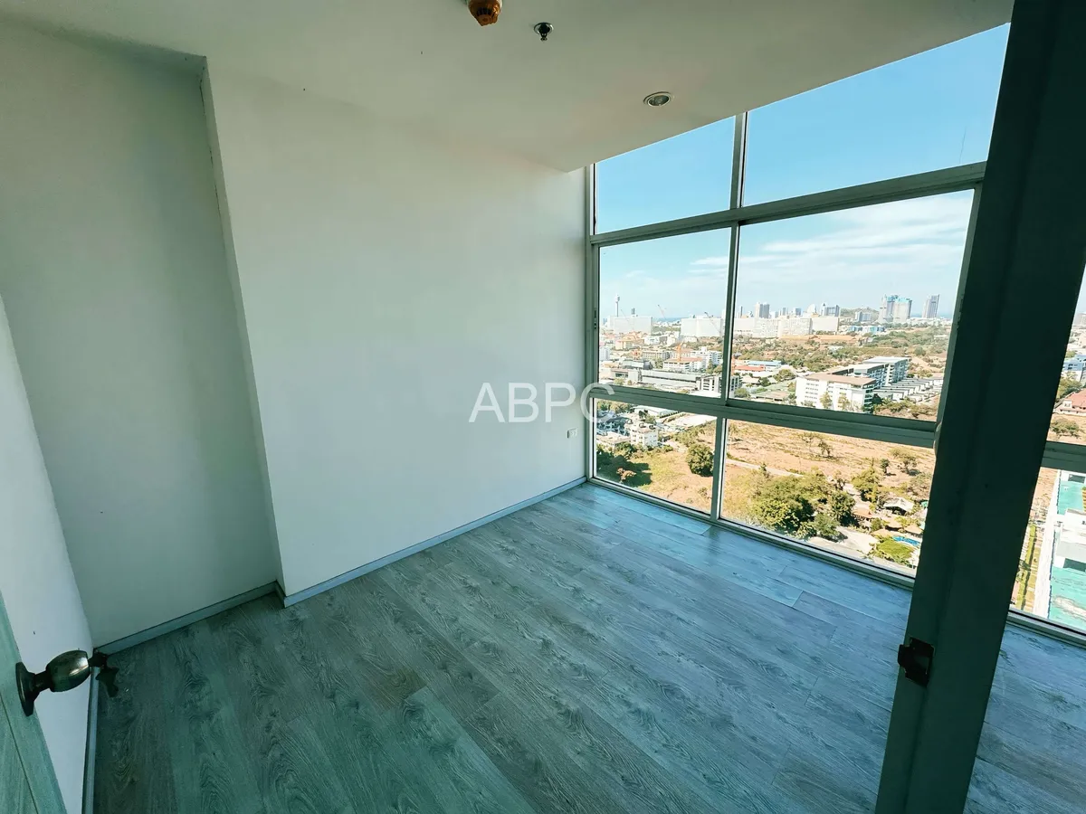 Panoramic 1 bed Condo in jomtien photo 3
