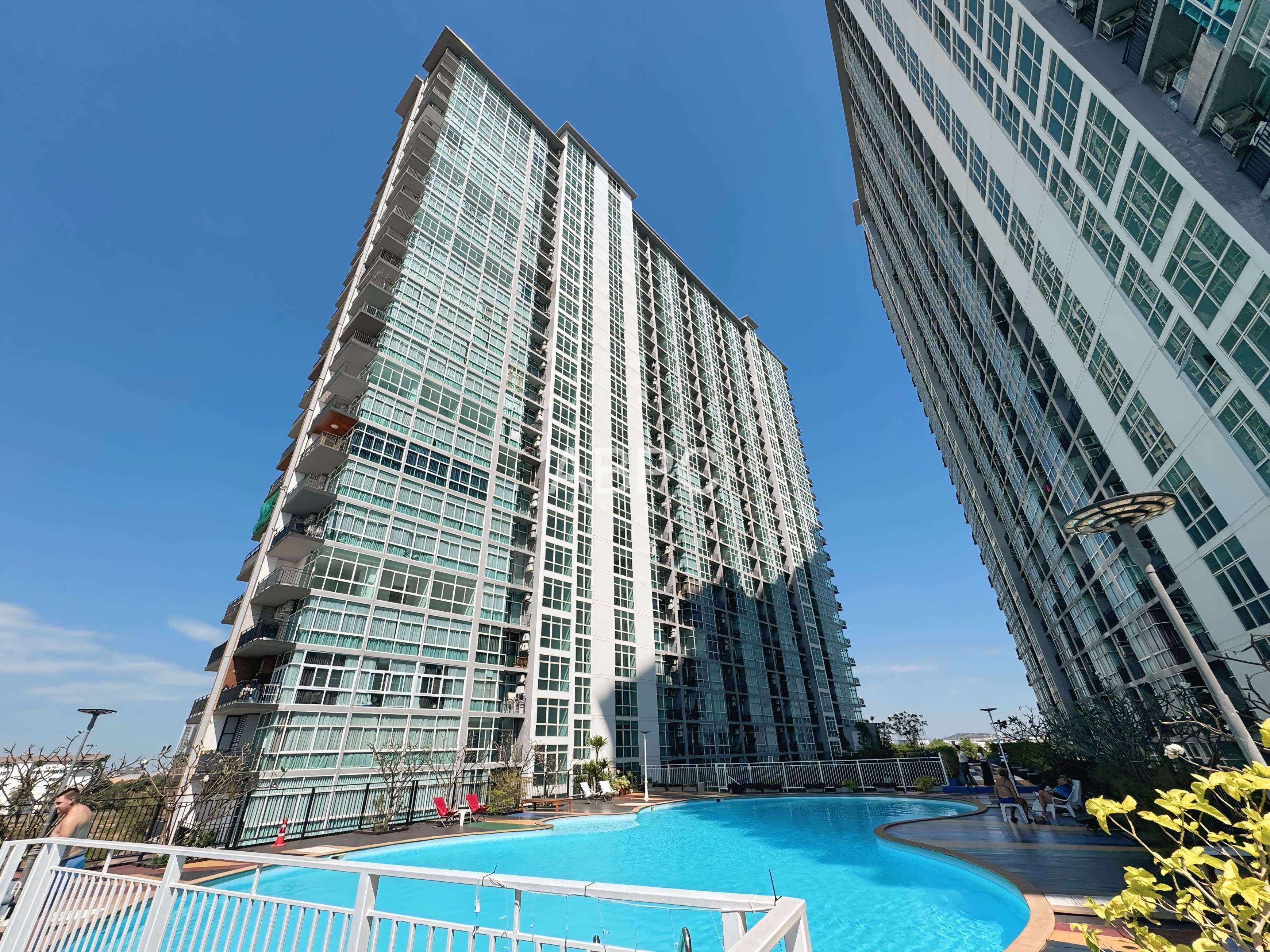 Panoramic 1 bed Condo in jomtien photo 5