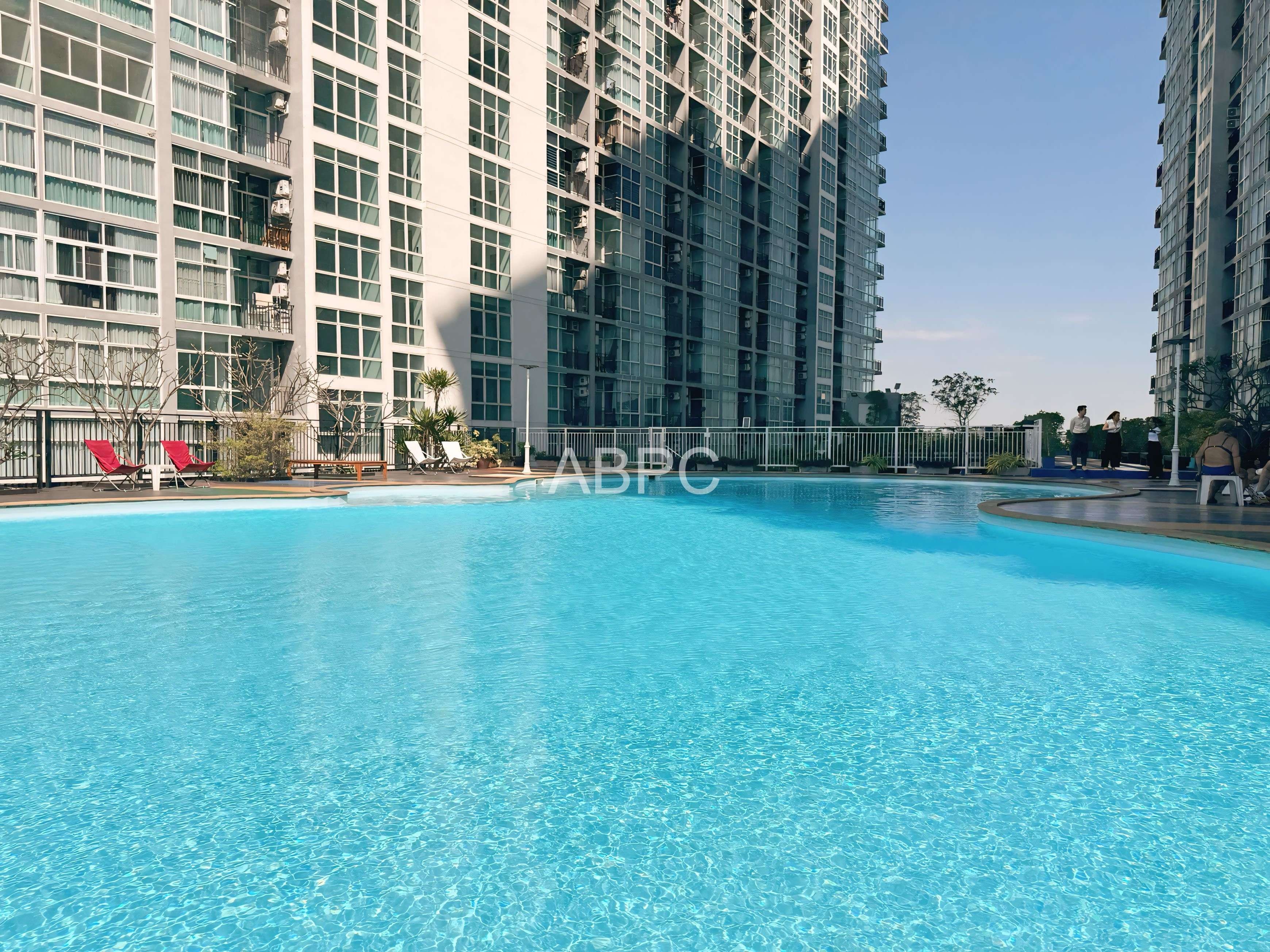 Panoramic 1 bed Condo in jomtien photo 8