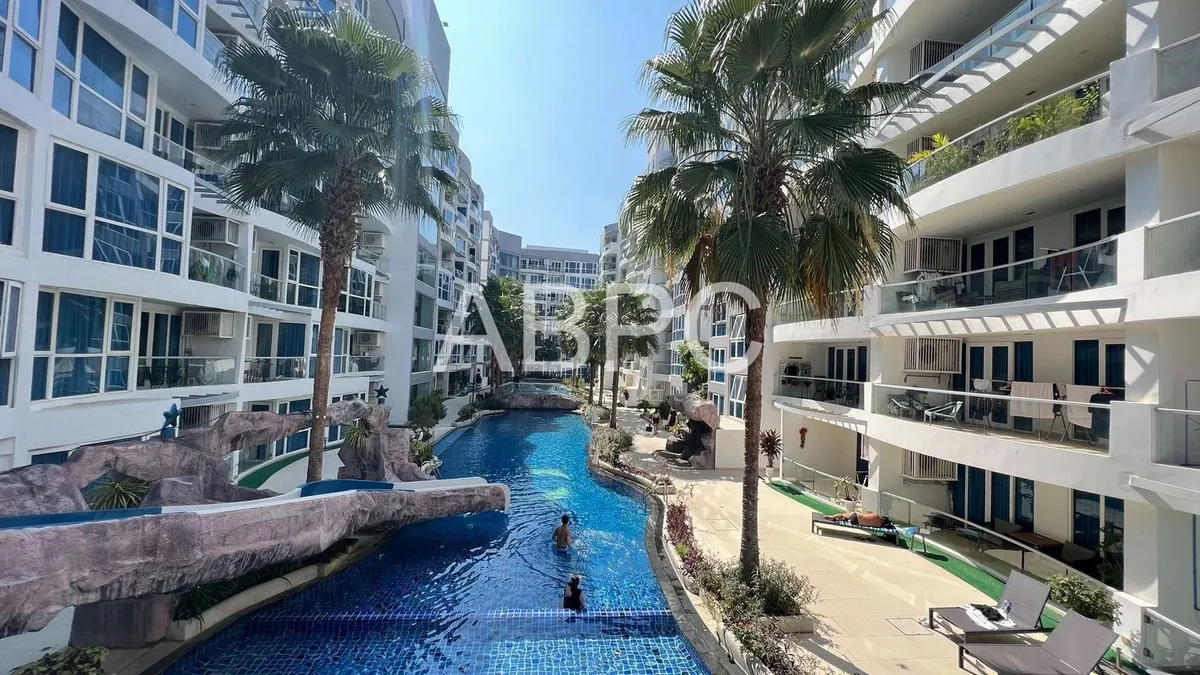 Pool Access 2 Bed 2 Bath Condo In Central Pattaya photo 2
