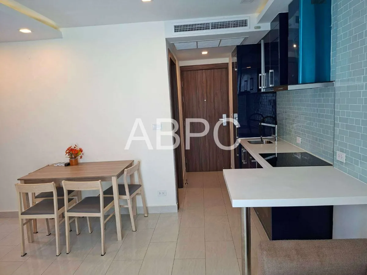 Pool Access 2 Bed 2 Bath Condo In Central Pattaya photo 4
