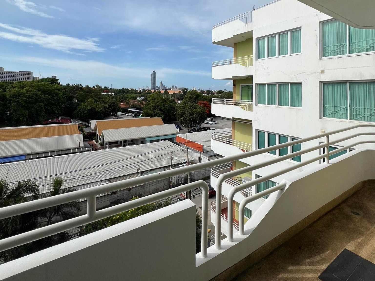 1 Bedroom 1 Bath City View Condo in Jomtien - Daisy Residence photo 26