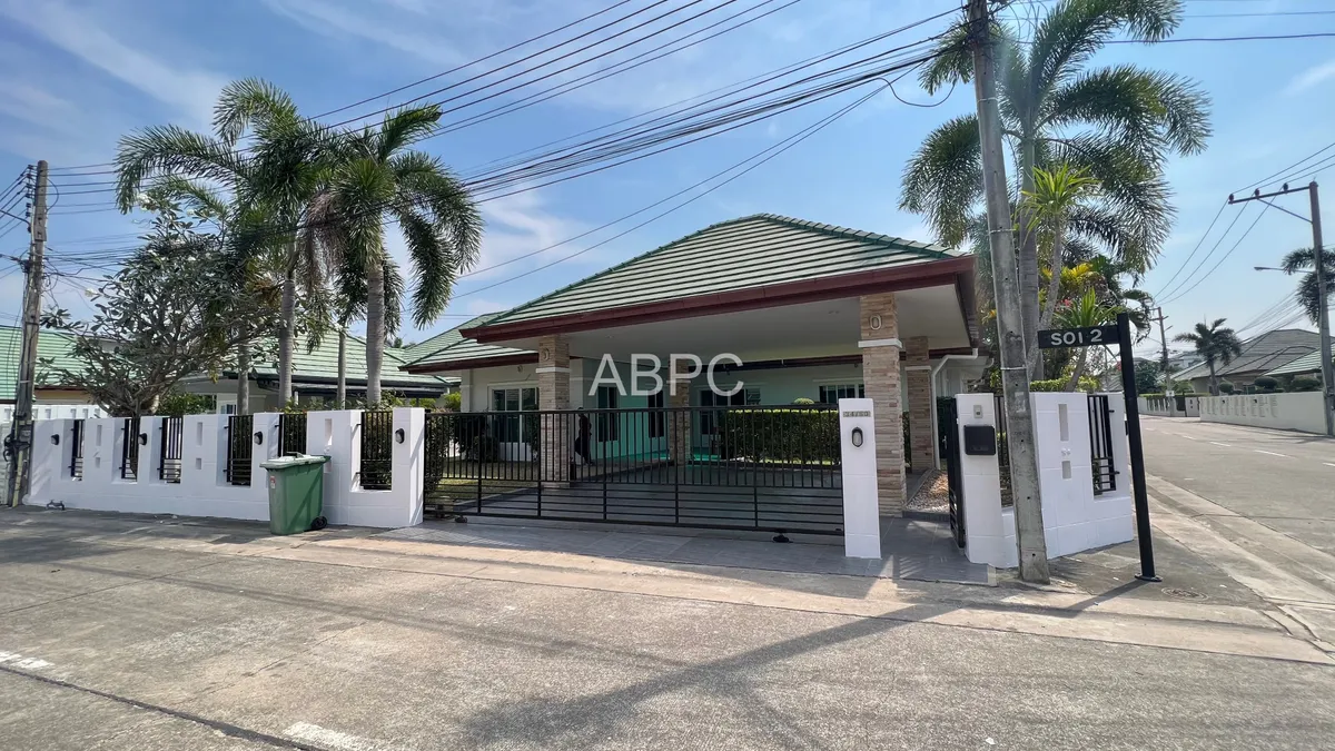 3 Bedrooms 2 Bathrooms in East Pattaya