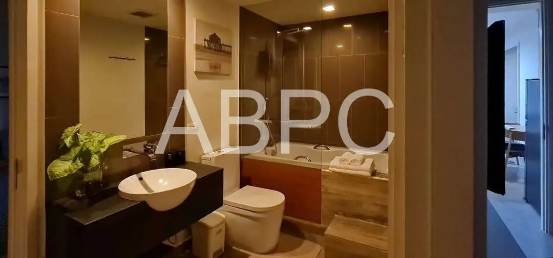 2 Bedrooms 1 Bathroom in Wongamat photo 8