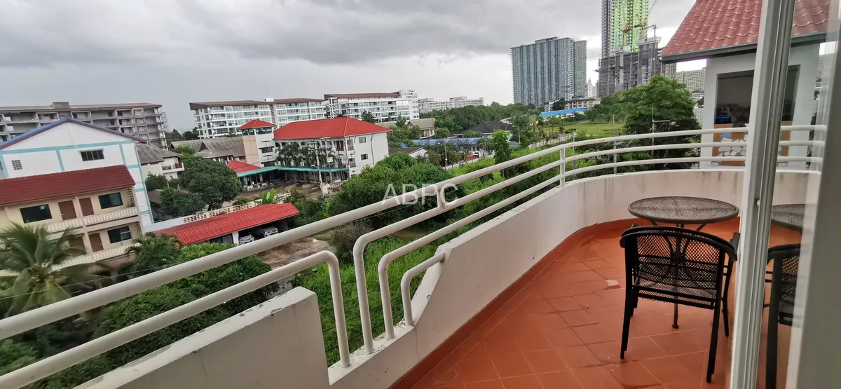 Studio Condo In Jomtien photo 5