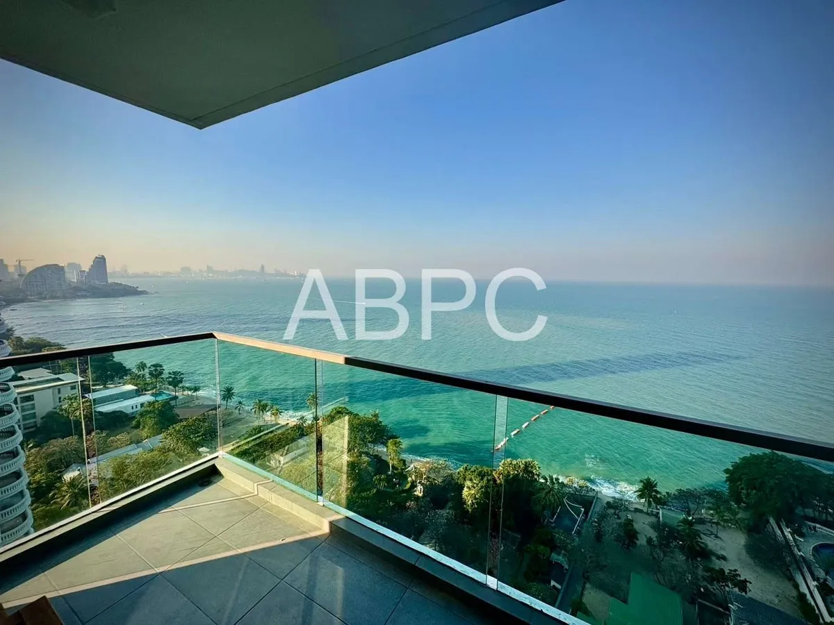 Panorama Seaview 3 bedrooms 4 bathrooms with Private Elevator in Wongamat