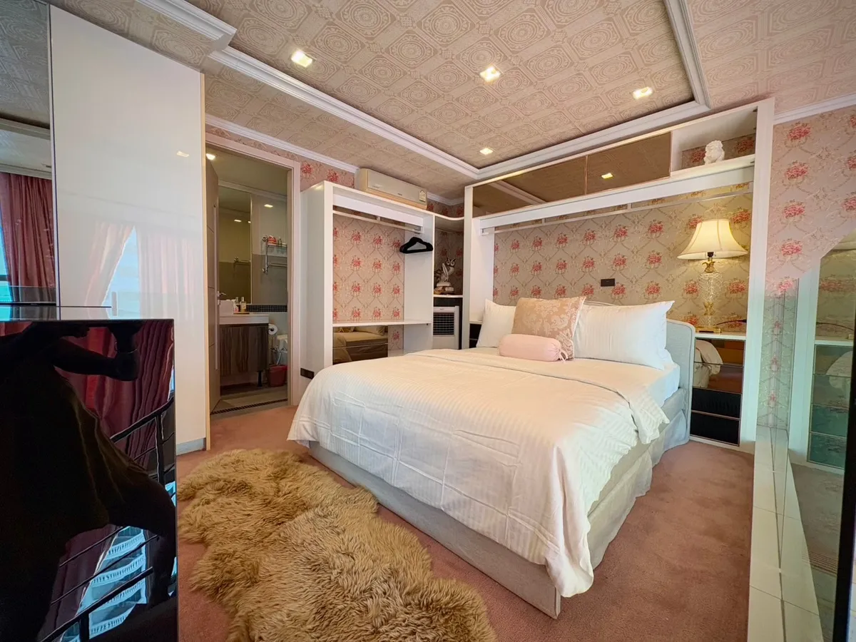 Panorama Seaview 3 bedrooms 4 bathrooms with Private Elevator in Wongamat photo 25