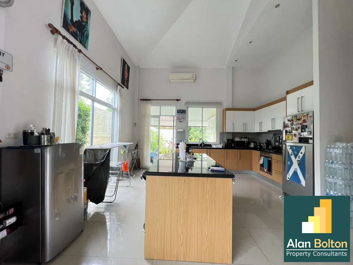 Beautiful Private Pool Villa 3 Bedroom 2 Bathroom in Huay Yai photo 18