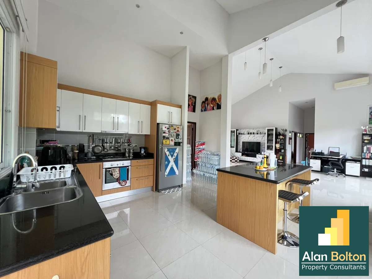 Beautiful Private Pool Villa 3 Bedroom 2 Bathroom in Huay Yai photo 17
