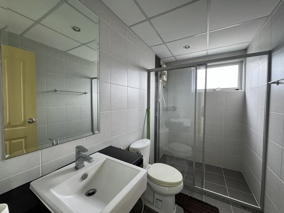 Beautiful 2 Bedroom 2 Bathroom Sea View Condo on Thepprasit Road photo 15