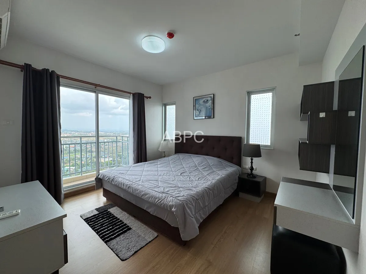 Beautiful 2 Bedroom 2 Bathroom Sea View Condo on Thepprasit Road photo 4