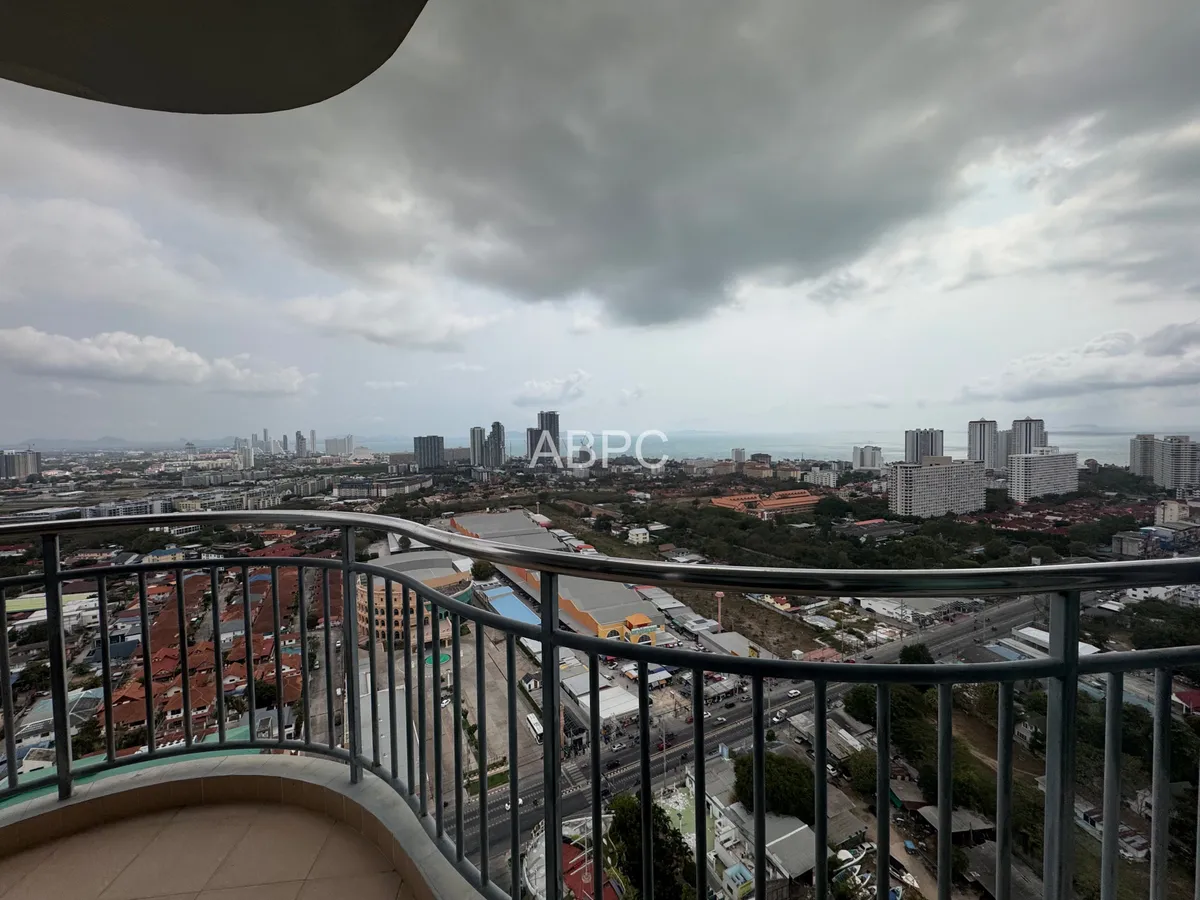 Beautiful 2 Bedroom 2 Bathroom Sea View Condo on Thepprasit Road photo 7