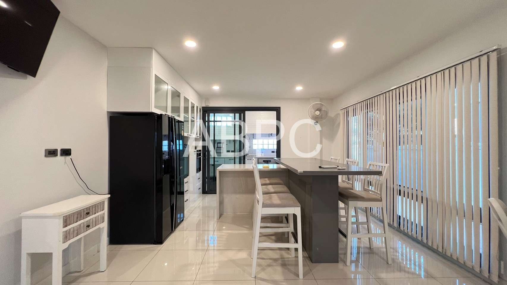 Modern 4 Bed 4 Bath House in East Pattaya - Patta Prime photo 6