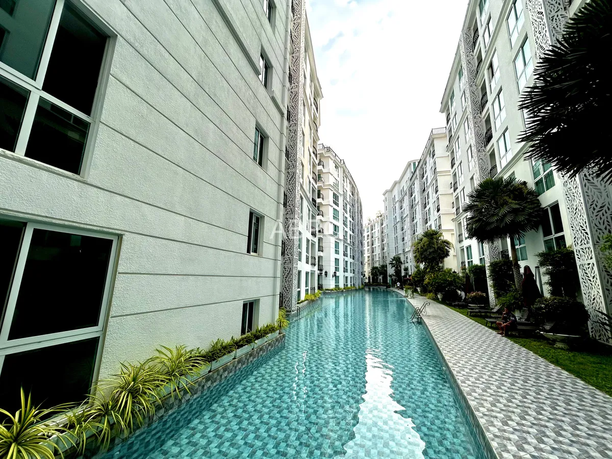 Studio Condo in South Pattaya - Olympus City Garden photo 9