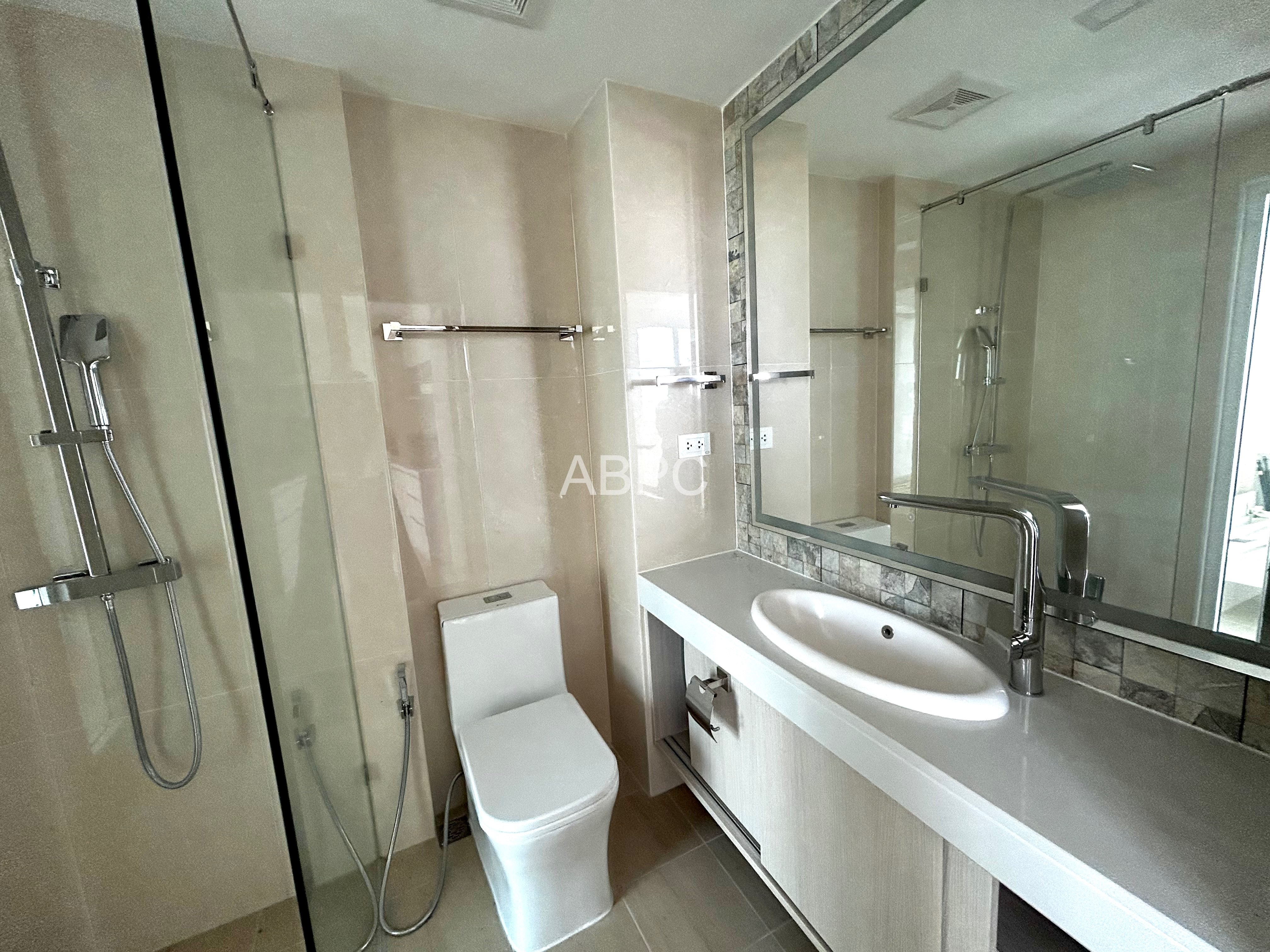 Studio Condo in South Pattaya - Olympus City Garden photo 7