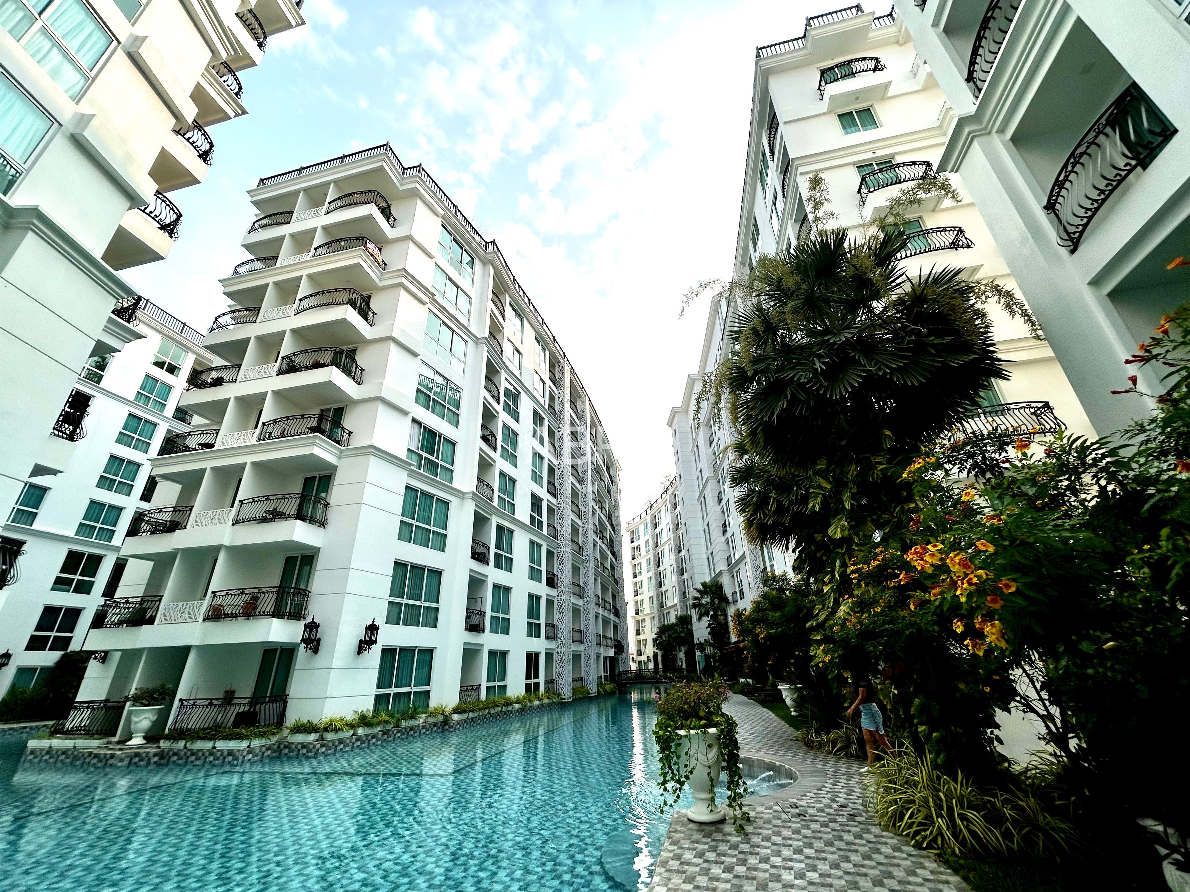 Studio Condo in South Pattaya - Olympus City Garden